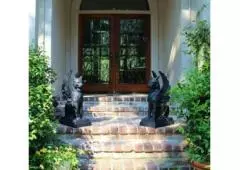 Make Your Entryway Awesome with a Cat Gargoyle